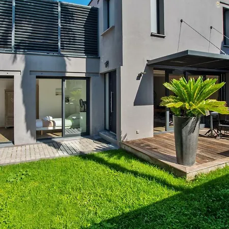 Apartment La Dependance By Cocoonr